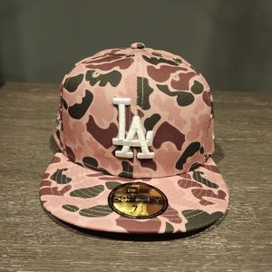 New Era 59 Fifty MLB Los Angeles Dodgers Duck
Camo Fitted Hat